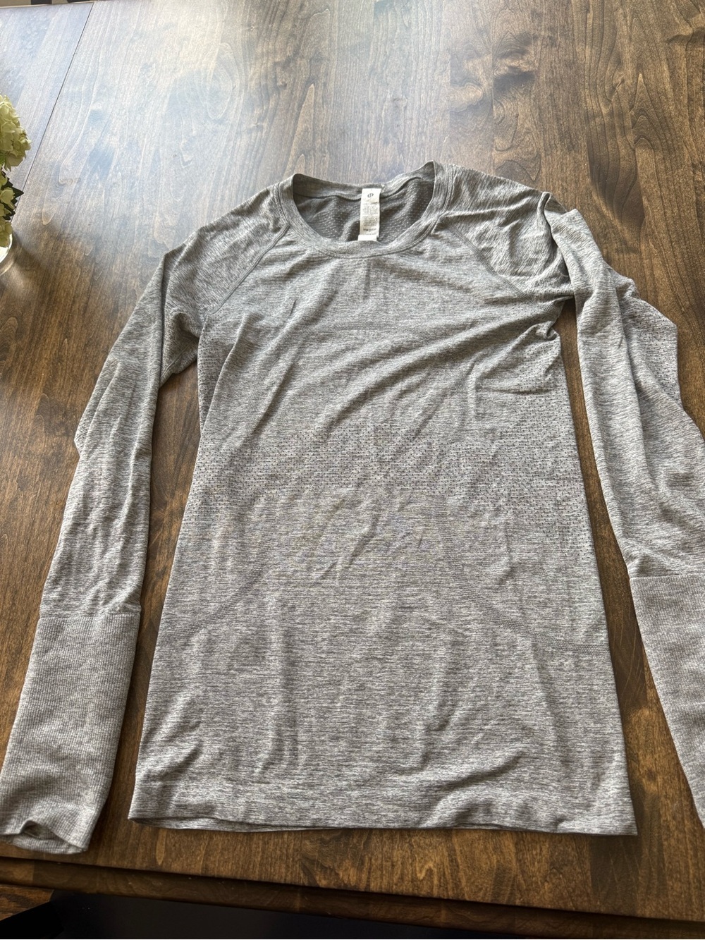 lululemon athletica Women’s Long-Sleeve Crew — Light Heather Gray